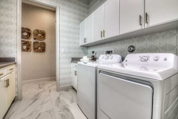 GL_Homes_Valencia_Grand_Boynton_Lot_71-39 - Laundry